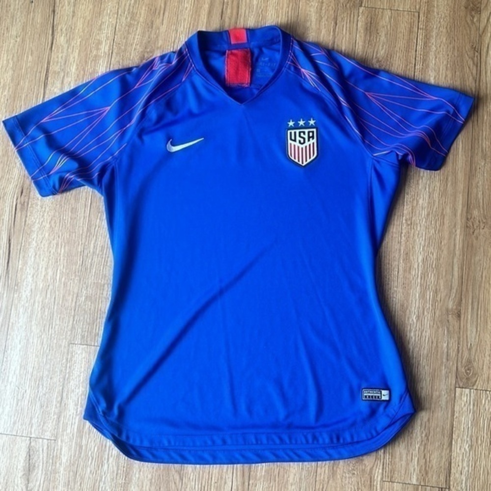 Nike Women’s USA Soccer USWNT Blue Jersey